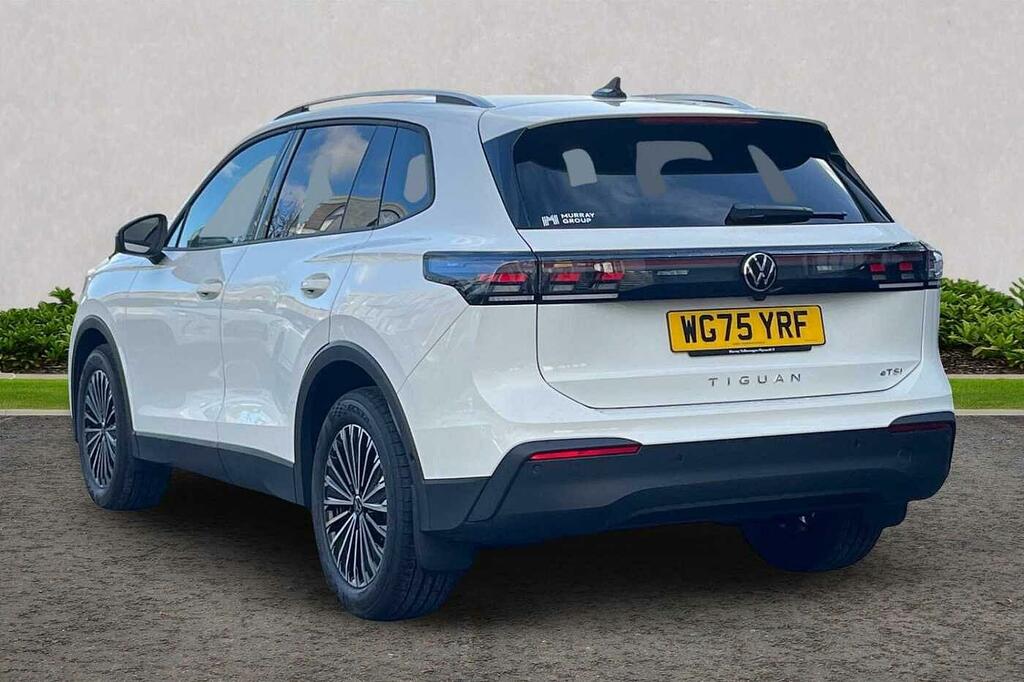 Volkswagen Tiguan 1.5 Etsi 150 Match Dsg WG75YRF White #3
