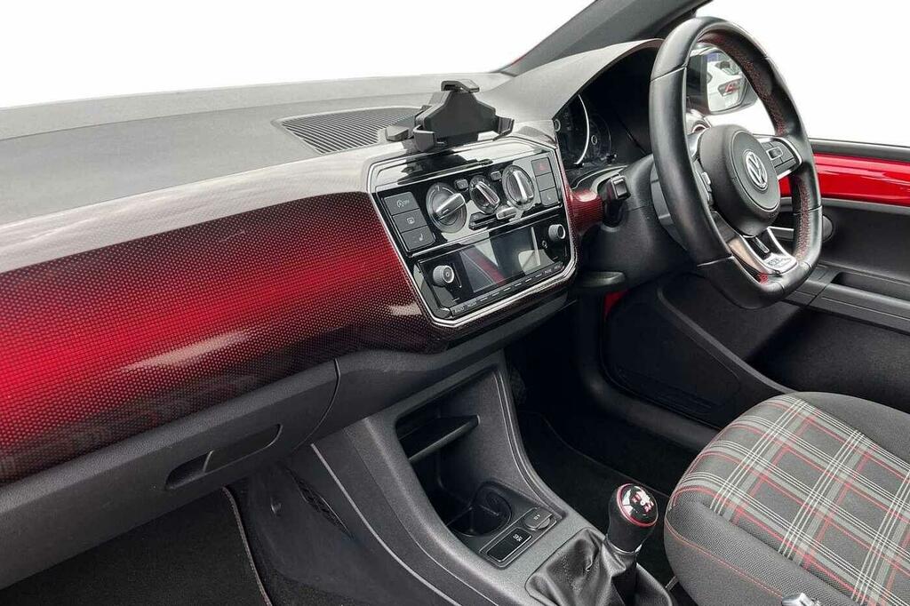 Volkswagen Up 1.0 115Ps Up Gti Red #2