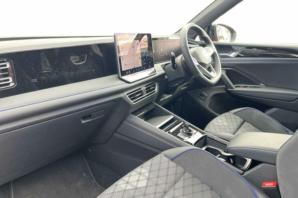 Volkswagen Tiguan 1.5 Etsi 150 R-line Dsg WJ26FKS Red #2