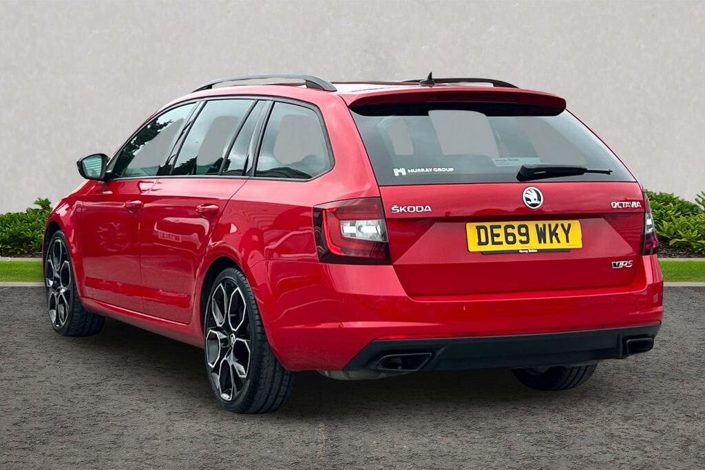 Skoda Octavia 2.0 Tsi 245 Vrs Challenge Dsg DE69WKY Red #3