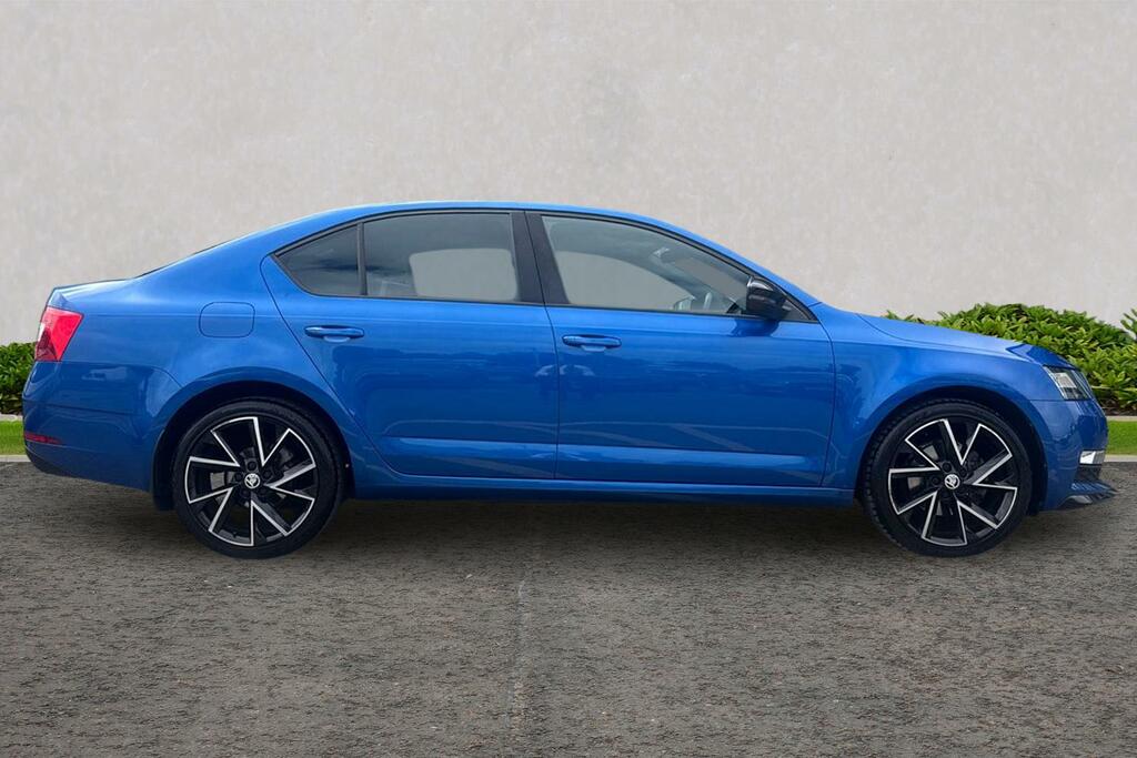 Skoda Octavia 1.5 Tsi Sport Line LX69CVF Blue #4