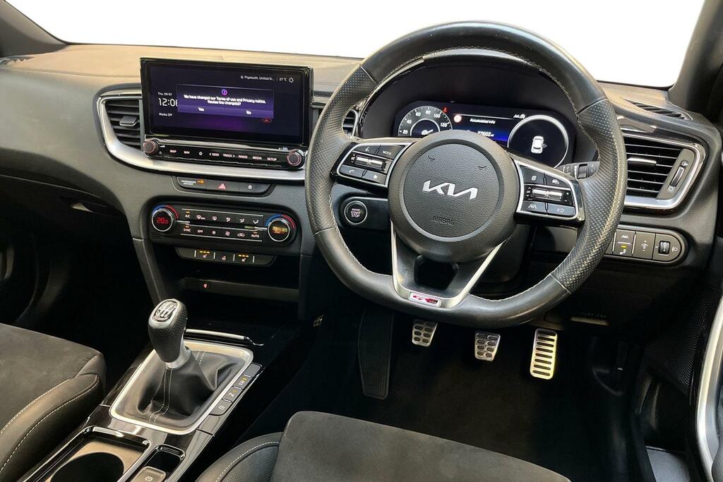 Kia Xceed 1.5 T-gdi Gt-line S Euro 6 Ss RJ23MWA Black #6