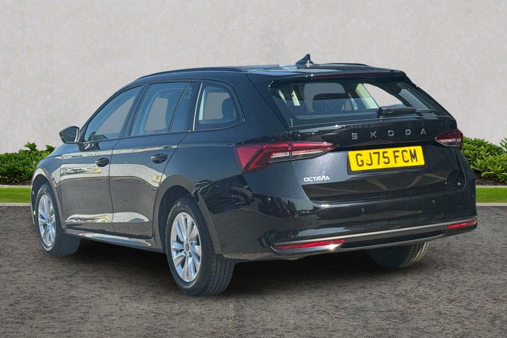 Skoda Octavia 2.0 Tdi 150 Se Technology Dsg GJ75FCM Black #3