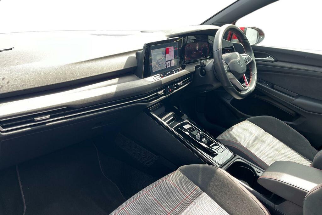 Volkswagen Golf 2.0 Tsi Gti Dsg WG24VVU Red #2