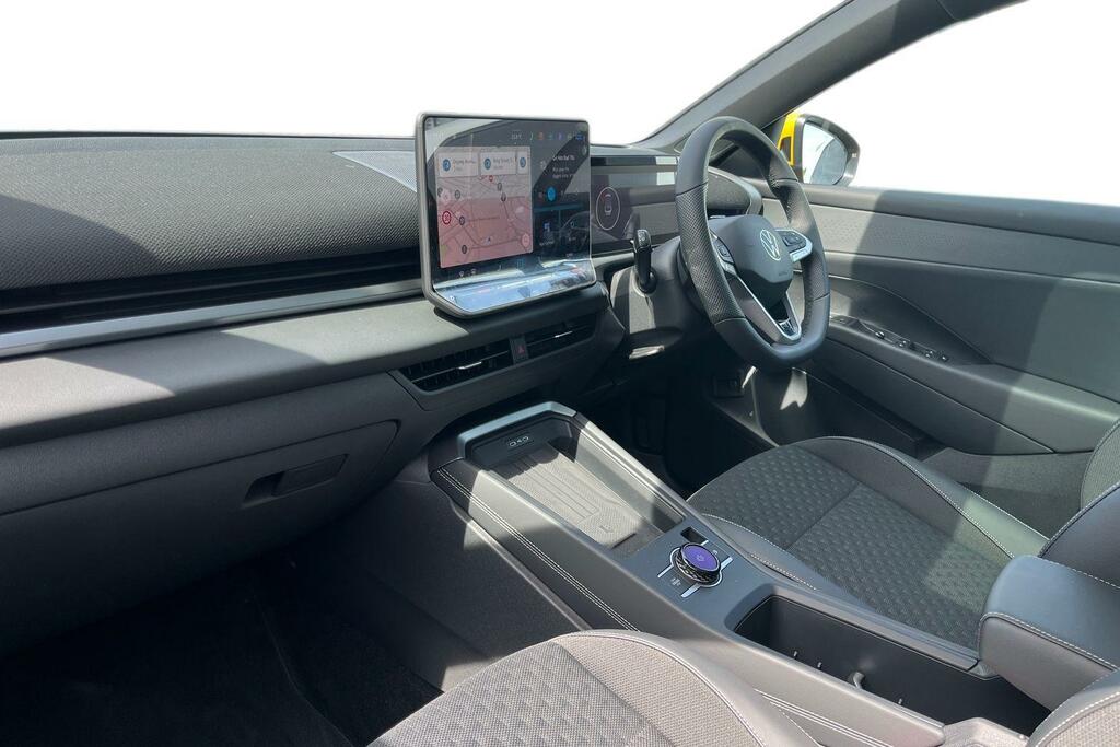 Volkswagen T-Roc 1.5 Etsi 150 R-line Dsg WH26EAA Yellow #2