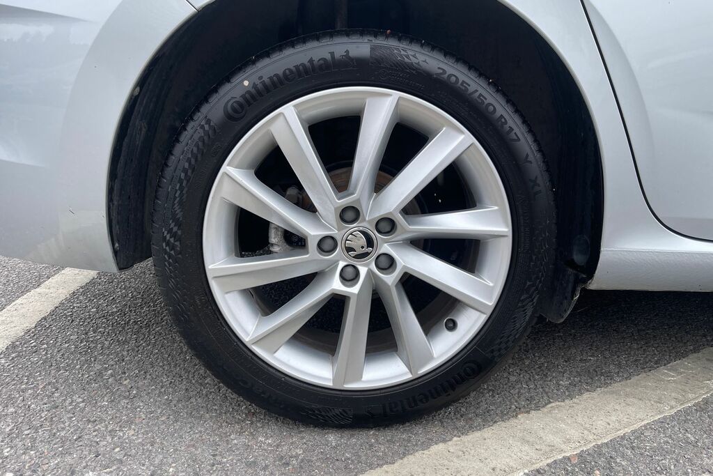 Skoda Scala 1.0 Tsi 116 Se L Dsg S90REJ Silver #5