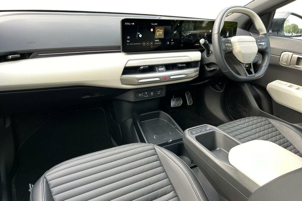 Kia EV4 81.4Kwh Gt-line White #2