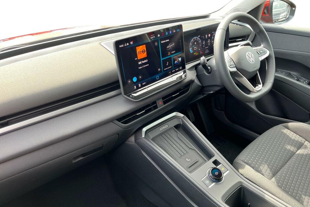Volkswagen T-Roc 1.5 Etsi Mhev Life Suv Hybrid Dsg Euro Red #2