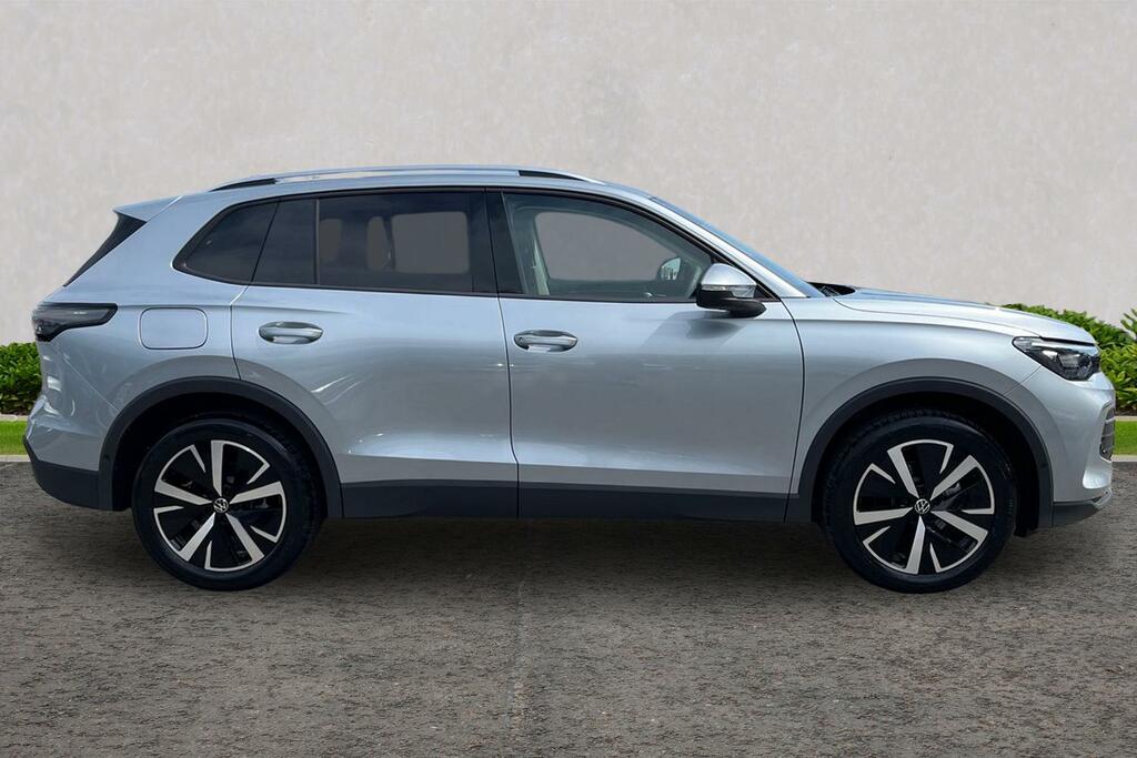 Volkswagen Tiguan 1.5 Etsi Mhev Match Suv Hybrid Dsg Euro Silver #4