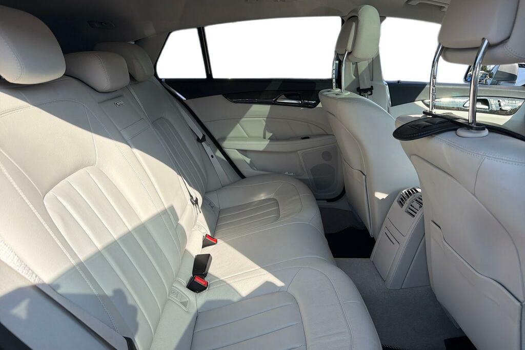 Mercedes-Benz CLS 3.0 Cls350d V6 Black #19