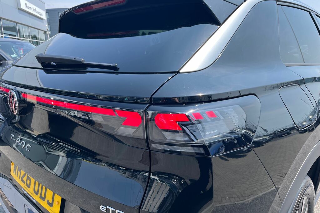 Volkswagen T-Roc Style Design Black #29