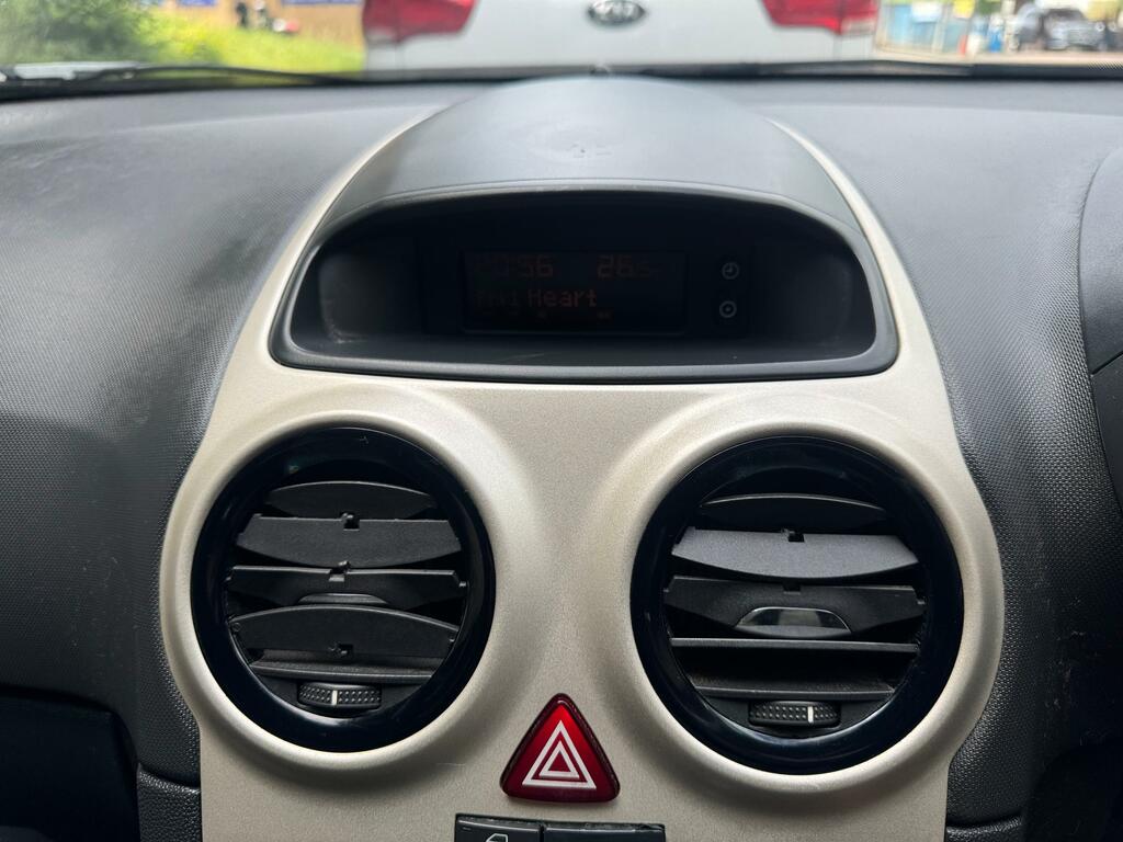 Vauxhall Corsa Club Ac 16V 5-Door Silver #19