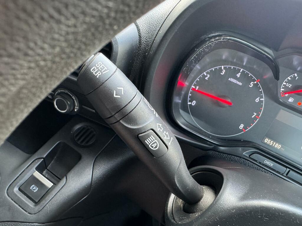 Vauxhall Combo 1.5 Turbo D 2300 Dynamic L2 H1 Euro 6 White #26