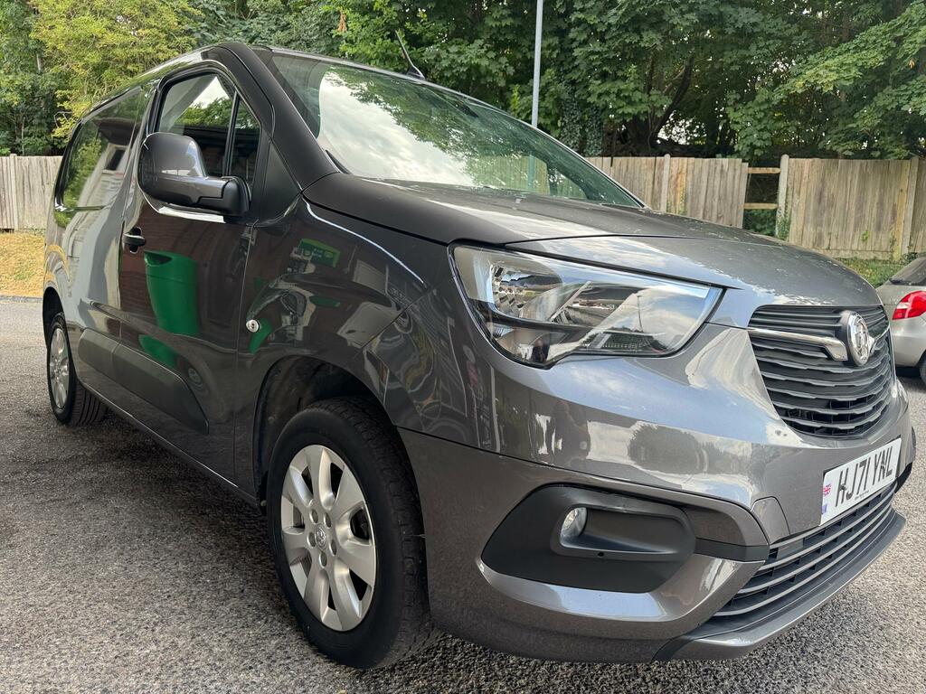 Vauxhall Combo 1.5 Turbo D 2300 Dynamic L2 H1 Euro 6 White #8