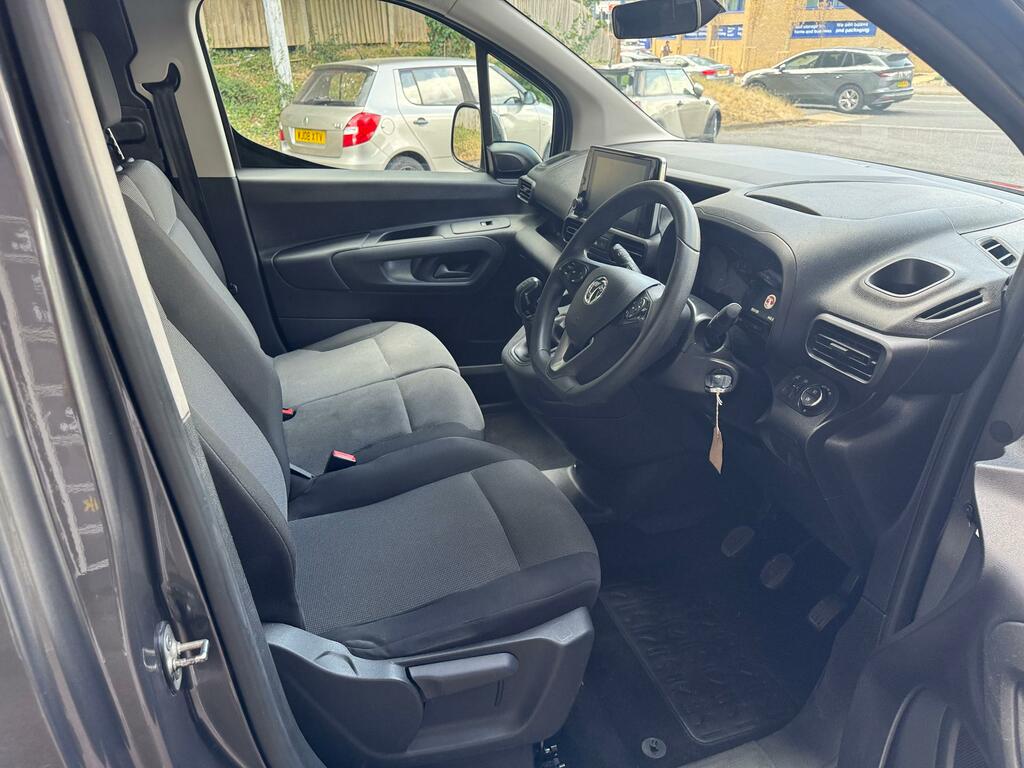 Vauxhall Combo 1.5 Turbo D 2300 Dynamic L2 H1 Euro 6 White #10