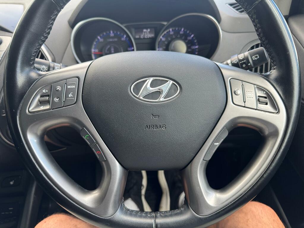 Hyundai Ix35 1.6 Gdi S 2Wd White #24