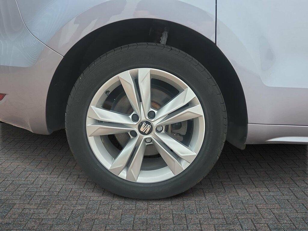 Seat Alhambra 2.0 Tdi Xcellence Dsg - 2018 68 Silver #5