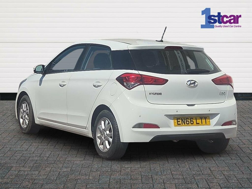Hyundai I20 1.2 Se - 2017 66 White #3