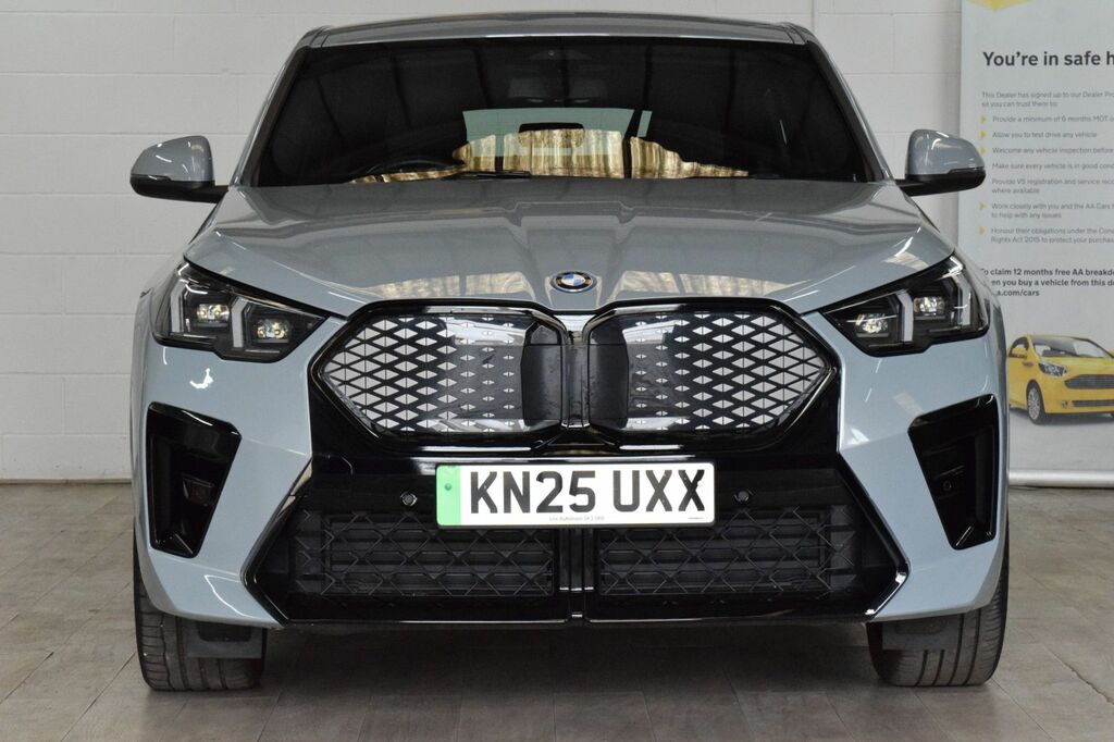 BMW iX2 20 66.5Kwh M Sport Suv Edrive 1 Grey #2
