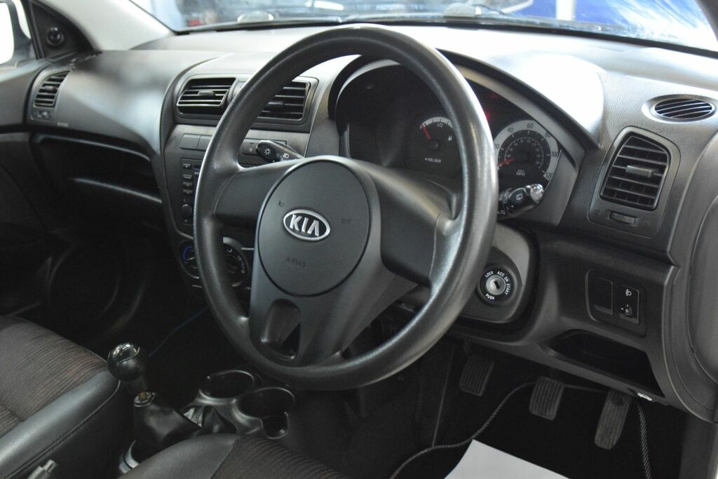 Kia Picanto Chill 5-Door Blue #8