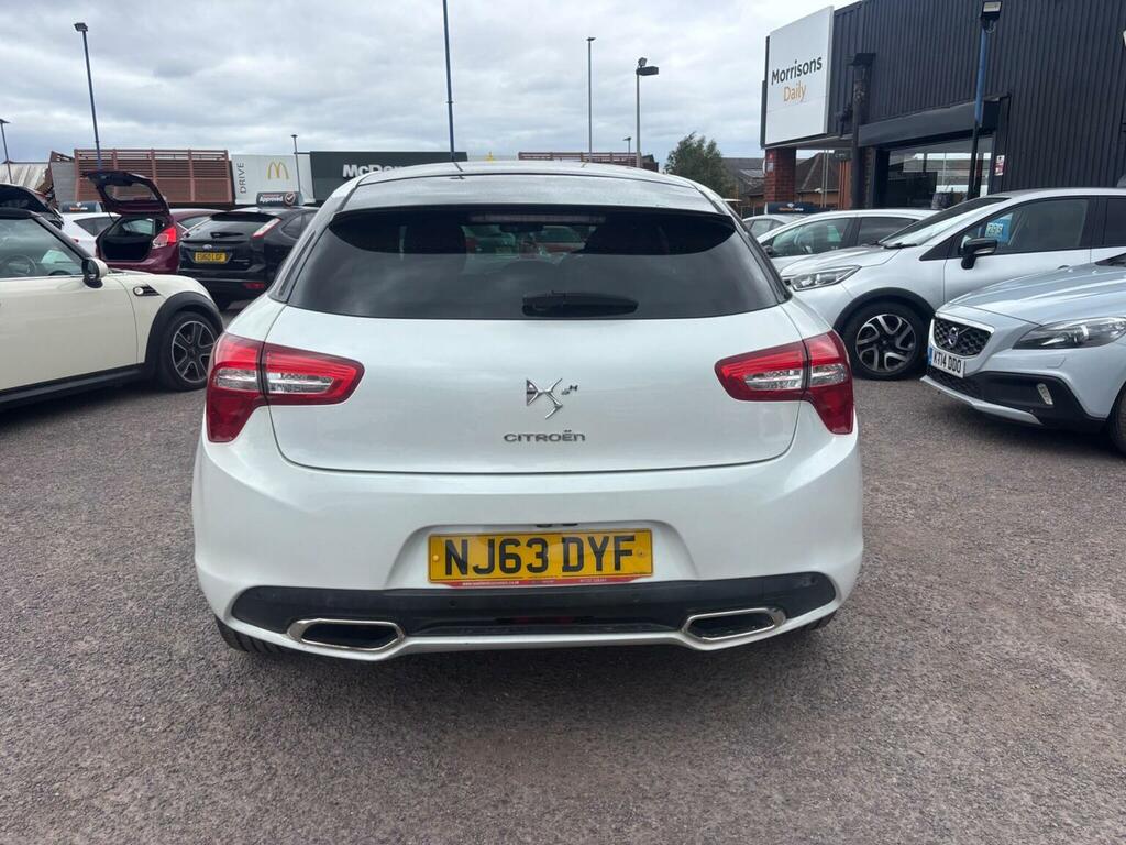 Citroen DS5 Hybrid4 Dsport Egs 5-Door White #7