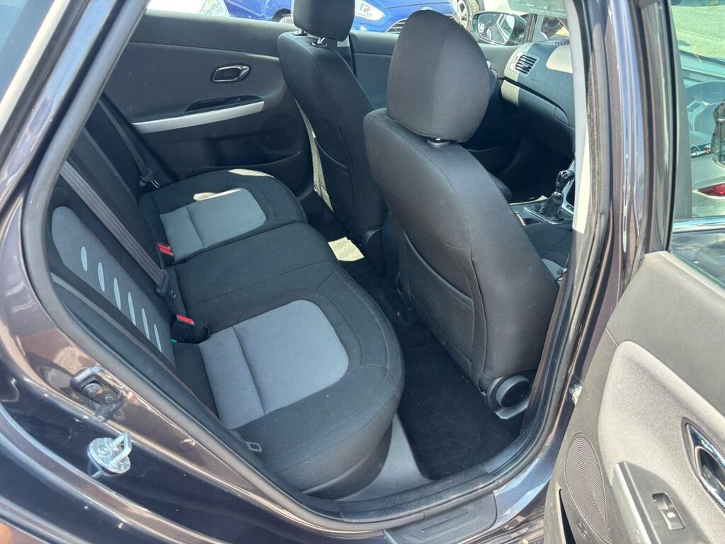 Kia Ceed 1.6 3 Ecodynamics 133 Bhp Blue #10