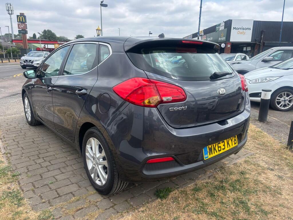 Kia Ceed Hatchback 1.4 2 Euro 5 201363 Grey #2