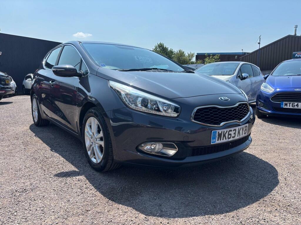 Kia Ceed Hatchback 1.4 2 Euro 5 201363 Grey