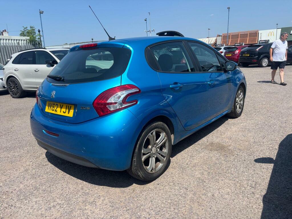Peugeot 208 1.2 Vti Active Euro 5 Blue #5