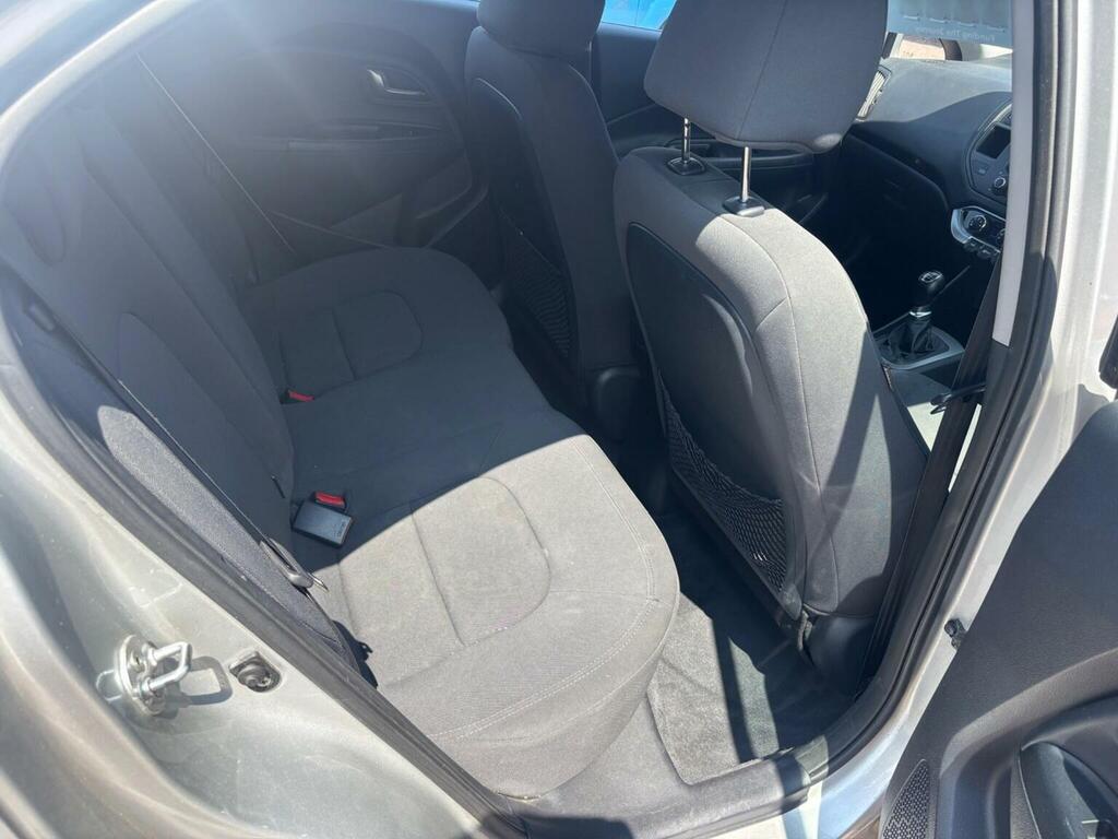 Kia RIO Hatchback 1.4 2 Euro 5 201313 WF13AJU Silver #6