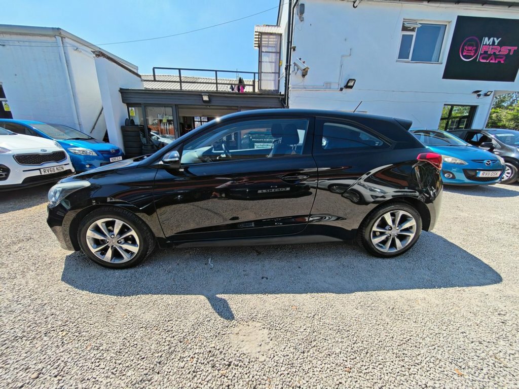 Hyundai I20 1L Se Black #4