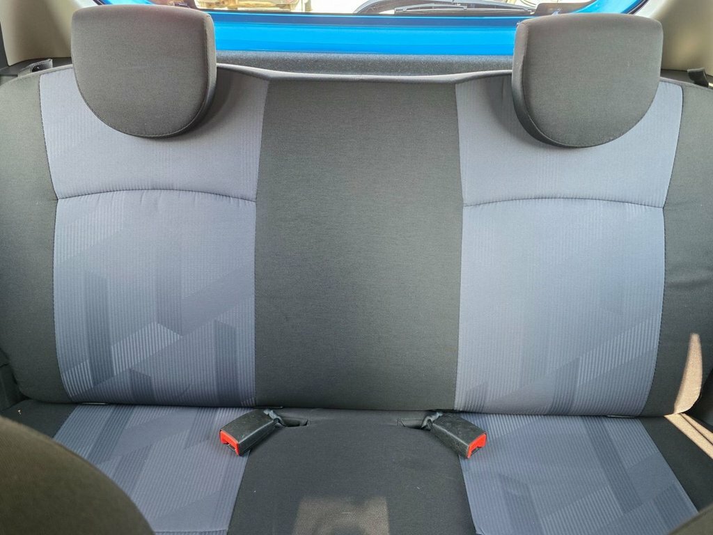 Suzuki Alto Hatchback 1.0 Pink #22