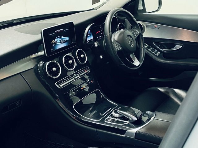 Mercedes-Benz C Class C200 Sport Saloon KN15DGU Silver #4