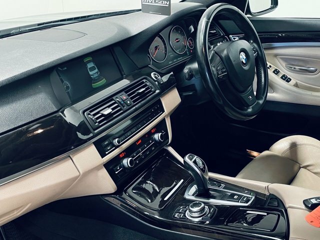 BMW 5 Series 520D M Sport Saloon Grey #4