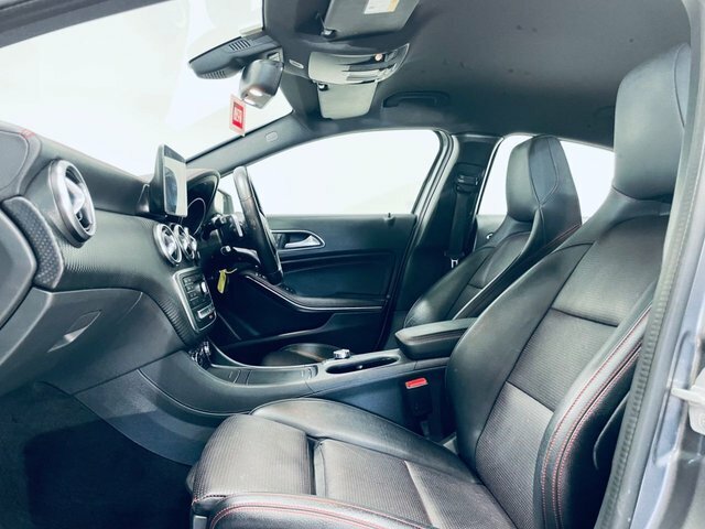 Mercedes-Benz A Class A200 Amg Line Executive FV17FZF Grey #5