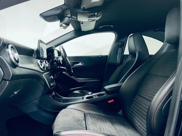 Mercedes-Benz CLA Class Cla220d Amg Line Coupe KO17NVS Black #6