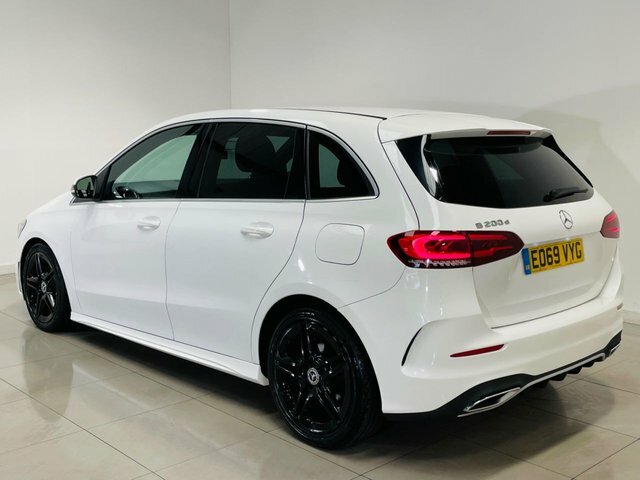 Mercedes-Benz B Class B200d Amg Line Mpv EO69VYG White #3