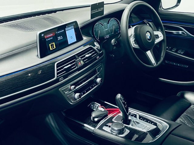 BMW 7 Series 740E 9.2Kwh M Sport White #4