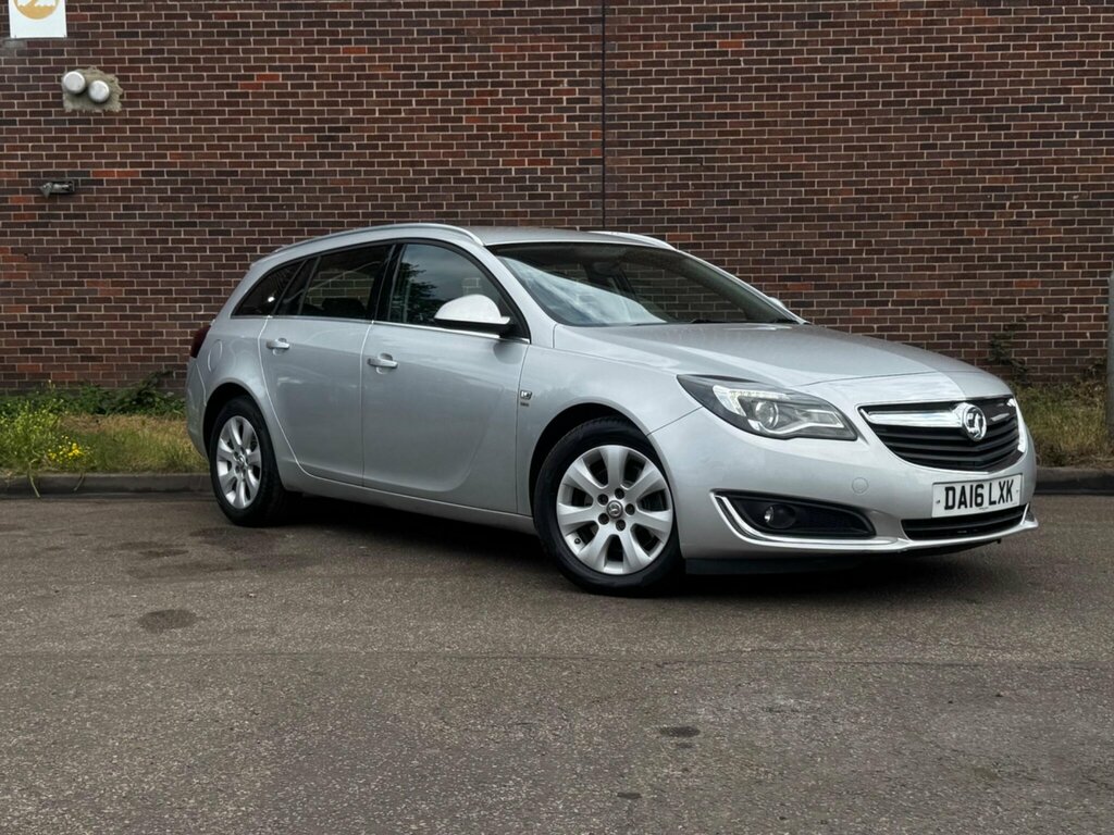 Vauxhall Insignia 2.0 Cdti Sri Nav Sports Tourer Euro 6 Silver