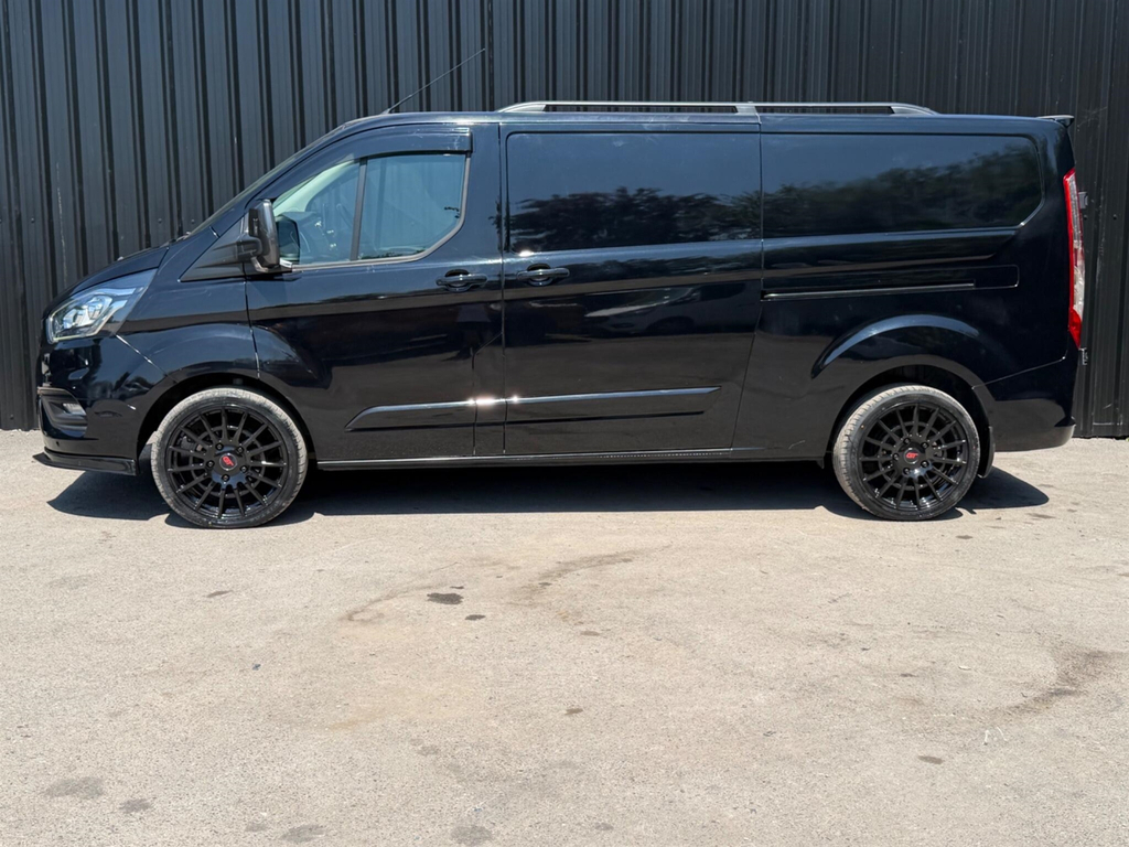 Ford Transit Custom 2.0 300 Ecoblue Limited L2 H1 Euro 6 Ss YP69NYM #3