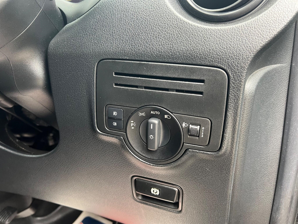 Mercedes-Benz Vito 109 Cdi Panel Van White #38