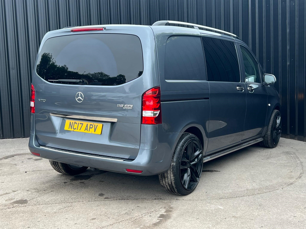 Mercedes-Benz Vito 2.1 119 Cdi Bluetec Sport Crew Van G-tronic Rwd L #6