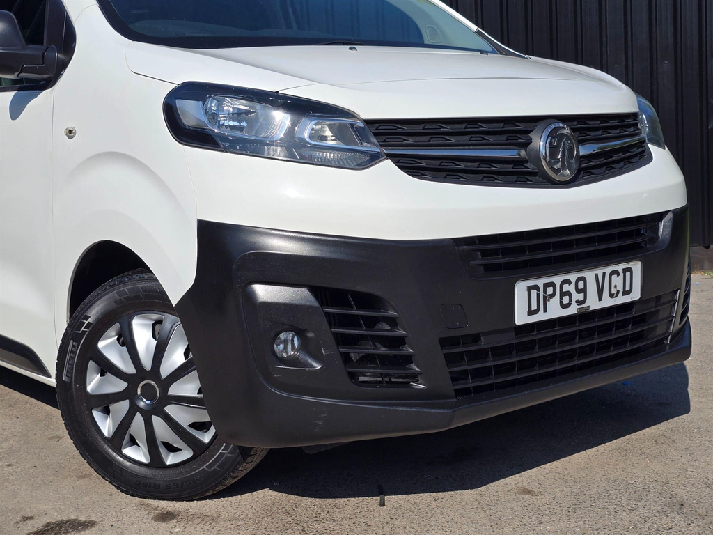 Vauxhall Vivaro 1.6 Cdti 2900 White #34
