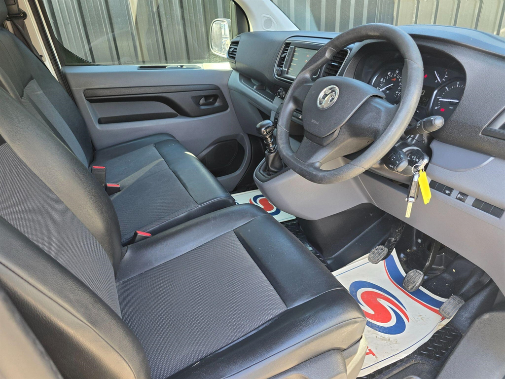 Vauxhall Vivaro 1.5 Turbo D 2900 Dynamic L1 H1 Euro 6 Ss 6Dr #2
