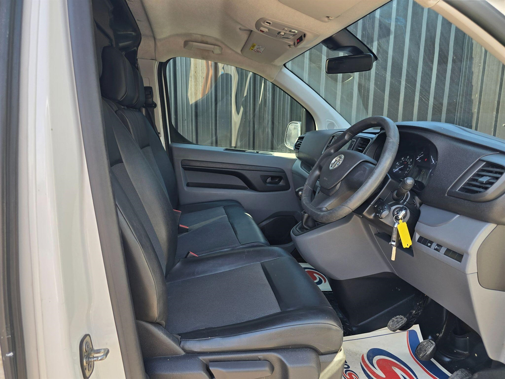 Vauxhall Vivaro 1.6 Cdti 2900 White #11