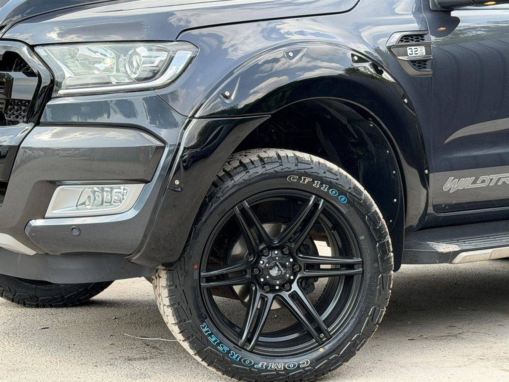 Ford Ranger Pick Up Double Cab Wildtrak 3.2 Tdci 200 White #42