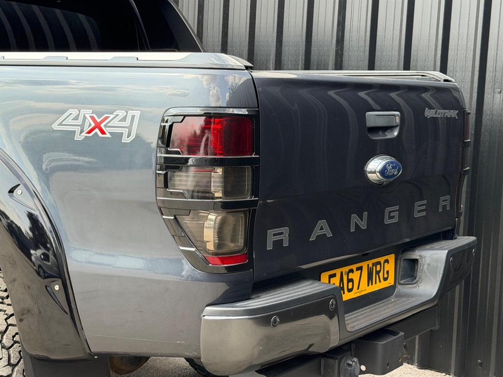 Ford Ranger Pick Up Double Cab Wildtrak 3.2 Tdci 200 White #39