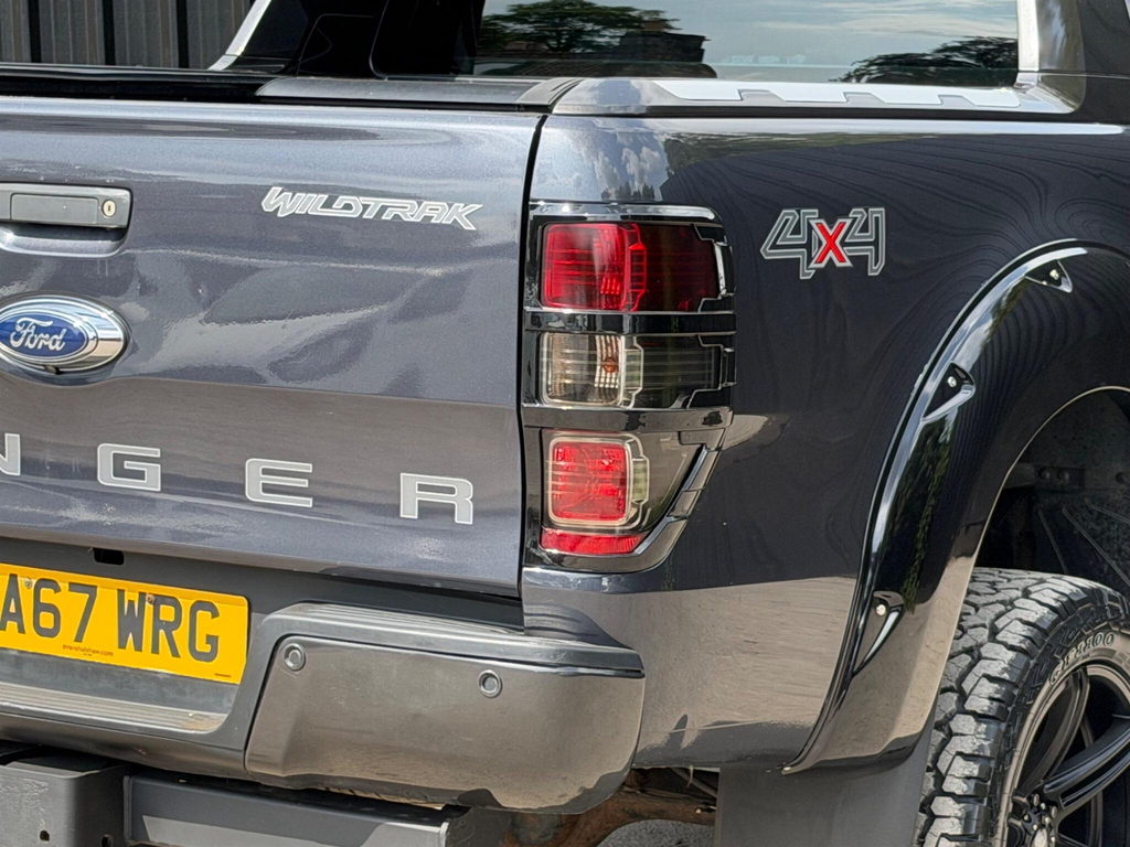 Ford Ranger Pick Up Double Cab Wildtrak 3.2 Tdci 200 White #21