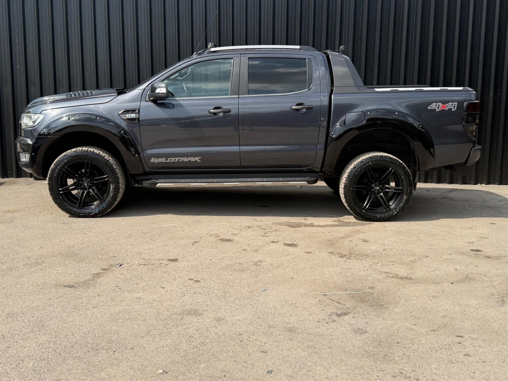 Ford Ranger Pick Up Double Cab Wildtrak 3.2 Tdci 200 White #19