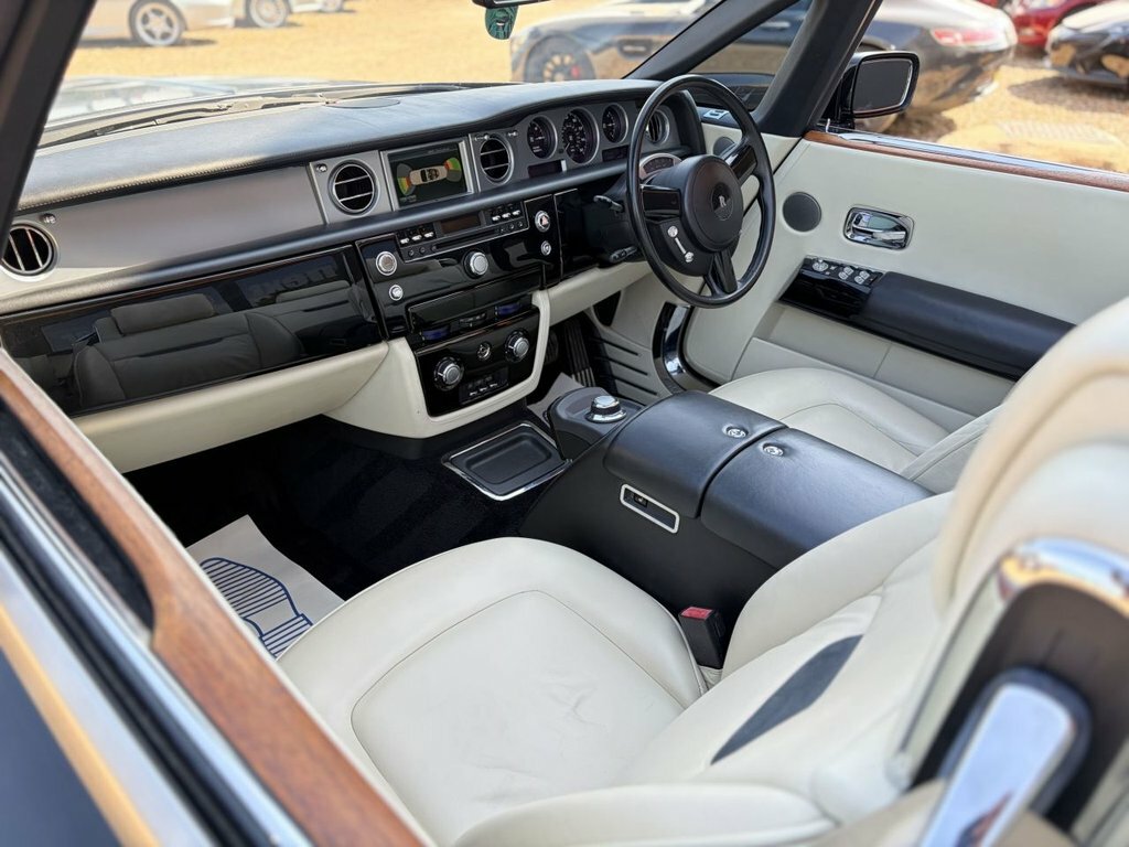 Rolls-Royce Phantom Phantom Drophead Blue #24